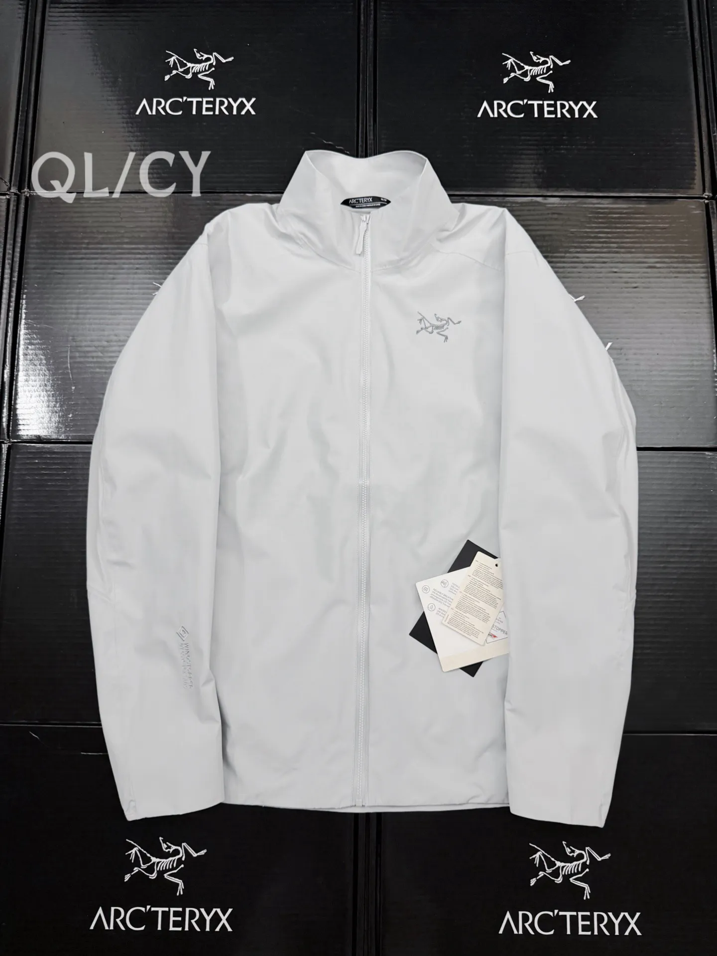 D 08 Arcteryx Solano Hoody Jacket Logo ， 。 X 9650 logo WINDSTOPPER 2L ， Premium ， Breathable， 。 ， Breathable ， 。 ， ， Breathable ， Breathable ， 。 Bata Jack Classic ! ! ! Quality : Black Size：S-3XL （ Black 3XL） ：71 72 74 76 77 78 ：50 54 58 62 66 68 ：62.5 63.5 64.5 65.5 66.5 ：45 47 49 51 53 S 100-120 M 120-140 L 140-150 XL 150-170 XXL 170-190 3XL 190